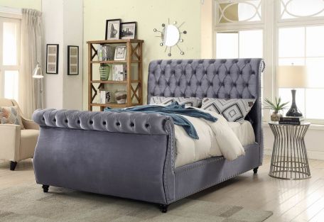 Crown 672 Bed with High Headboard & Footboard